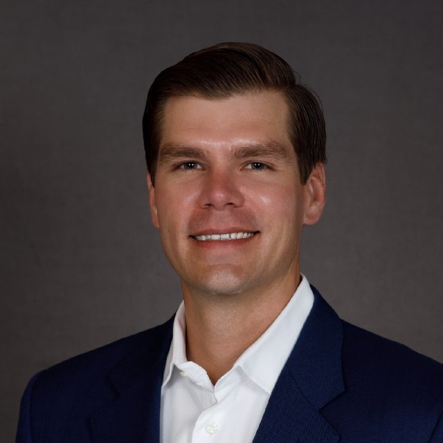 General Living and Active Adult Apartments Bonner Carrington